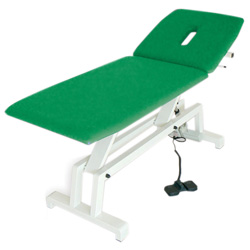 LETTINO ELETTRICO MULTIFUNZIONE CON COMANDO A PEDALE - 193x68xh.65-91cm - portata 140kg - verde